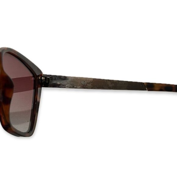 Frye Pauline Tortoise Cat Eye Sunglasses - Brown Gradient main image 3